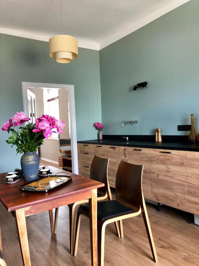 Bohemian Apartment In The Heart Of Old Ventspils City Dış mekan fotoğraf