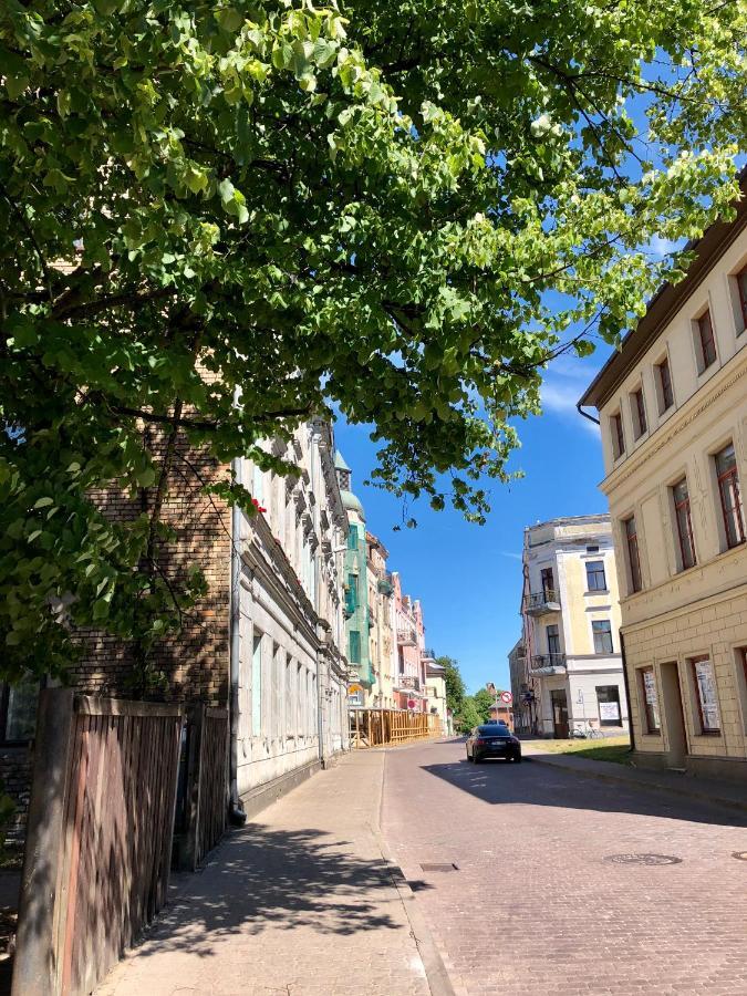 Bohemian Apartment In The Heart Of Old Ventspils City Dış mekan fotoğraf